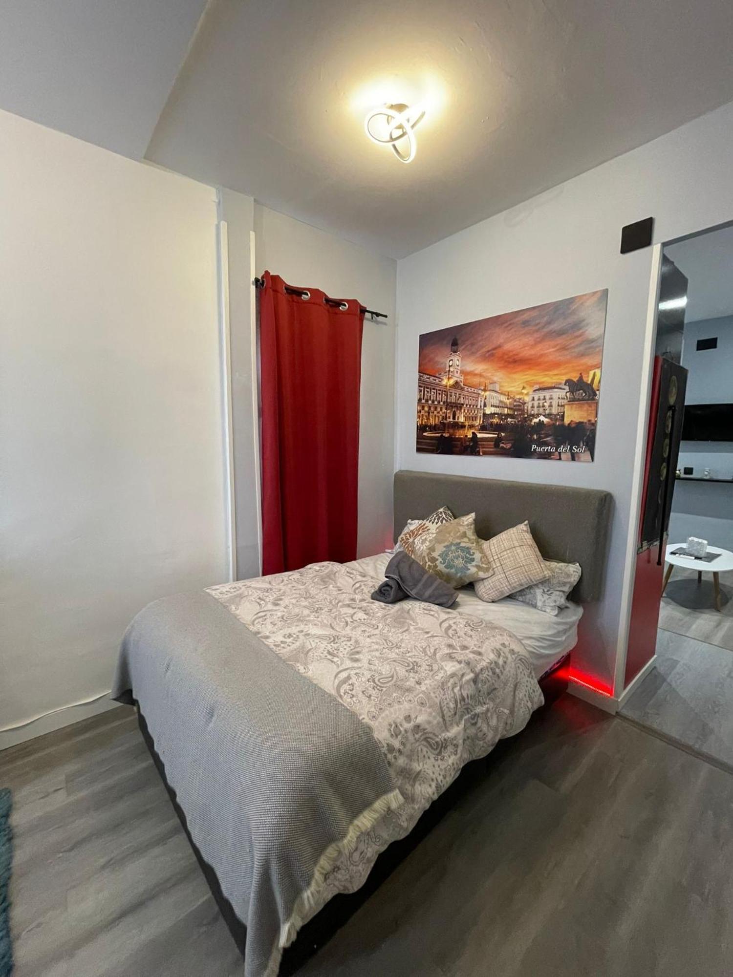 Cebada Love Apartment Madrid Exteriör bild